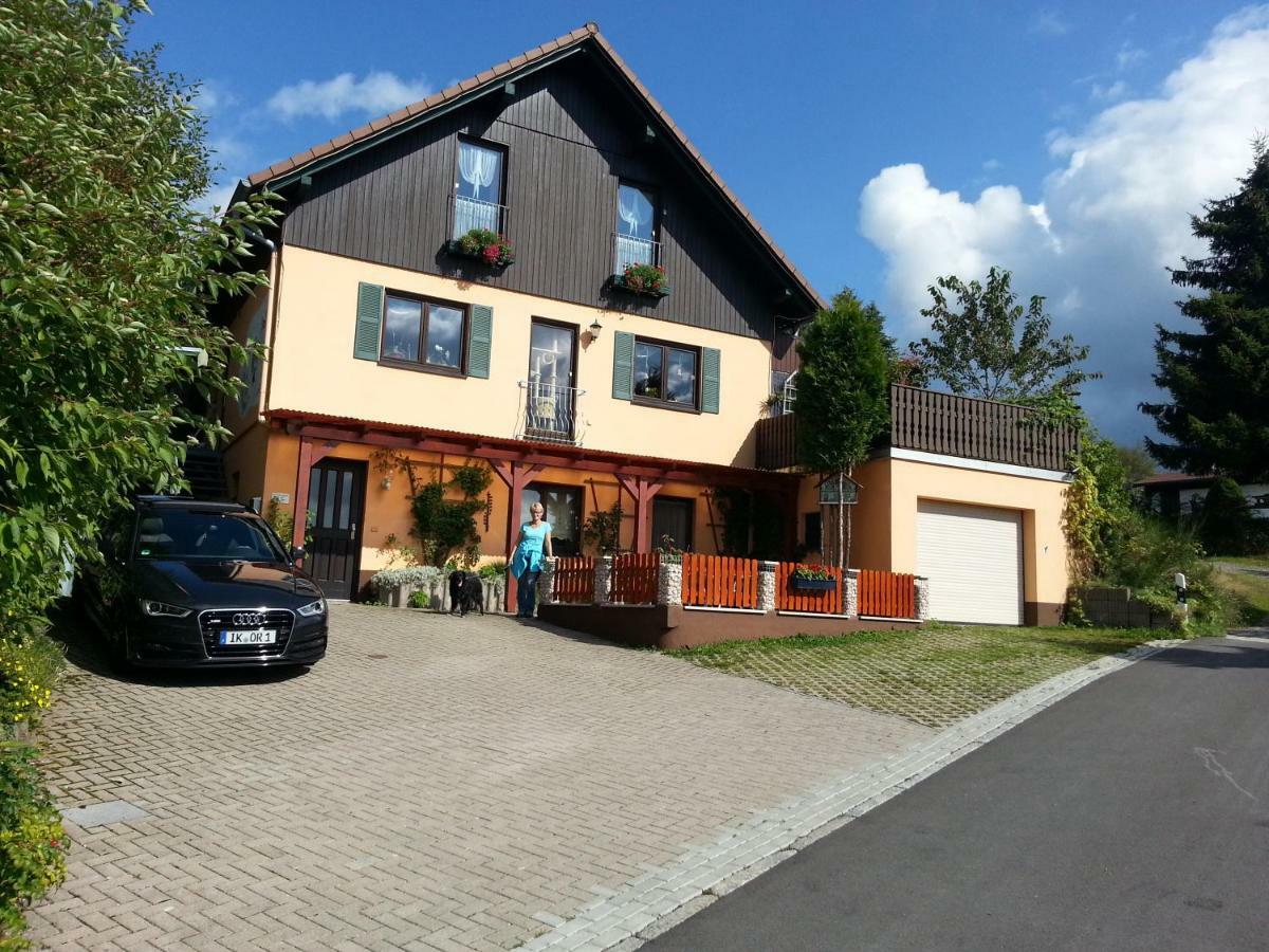 Ferienwohnung Ritter Schmiedefeld am Rennsteig Exterior photo